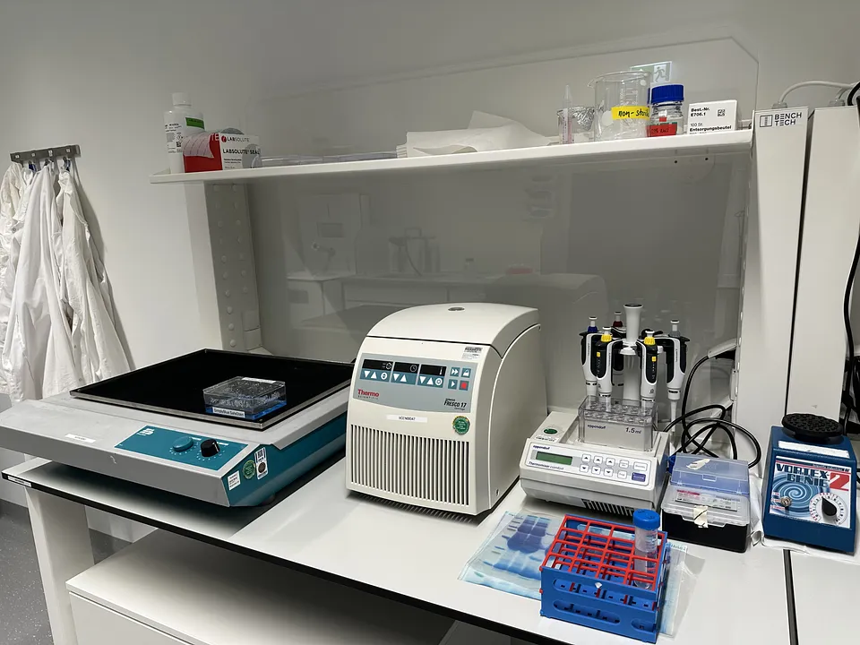Analytic Lab 1.50 image 1